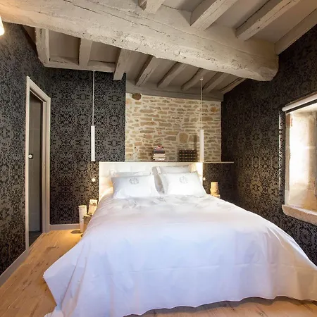 Apartment La Maison Du Colombier